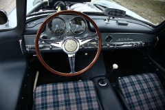 mercedes_gullwing137-1