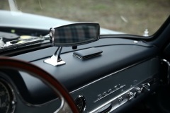 mercedes_gullwing144-1