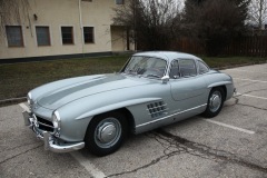 mercedes_gullwing148-1