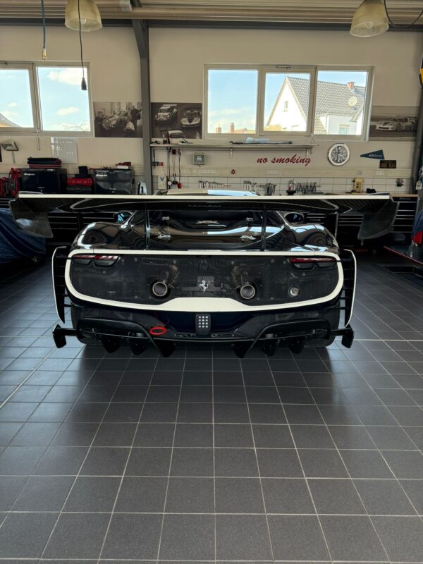 Ferrari 296 Challenge – Bild 2